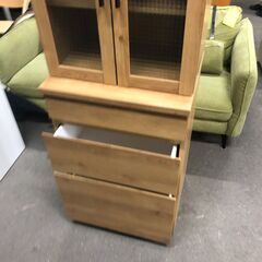 【ジャングルジャングル和歌山店】【Wa3440】食器棚リユースショップ リサイクルショップ 中古家具 中古家電 中古自転車 古着 冷蔵庫の画像