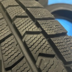 ダンロップ　ウィンターマックス　185/65R15 スタッドレスタイヤセット4本の画像