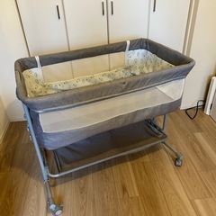 【お引渡者決定しました】ベビーベッドの画像