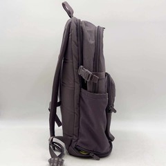 アンダーアーマー UAトライアンフ スポーツ バックパック AshTaupe / AshTaupe 1372290 UNDER ARMOUR シューズ用コンパートメント付 通勤 通学 ジムの画像