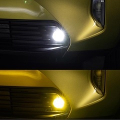 　新品未使用品　LEDフォグ　2色発光　　の画像