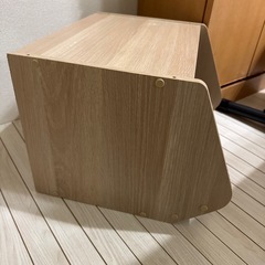 収納ボックスの画像