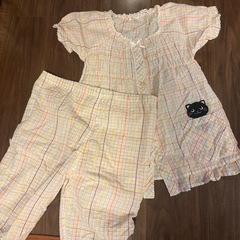 子供服　130センチ　女の子の画像