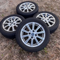 スタッドレスタイヤ　4本タイヤホイールセット
の画像