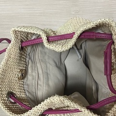 ショルダーバッグの画像