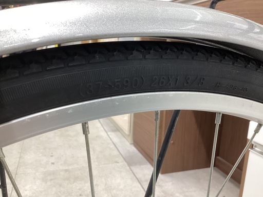 【トレファクピエリ守山店】【取りに来られる方限定】自転車　シルバー×ブラウン　26インチ