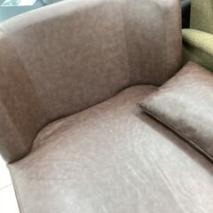 1人掛けソファー　Armonia　ブラウン　裏面布ヤブレ有の画像