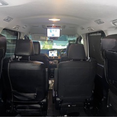 ヴォクシーハイブリッドの画像