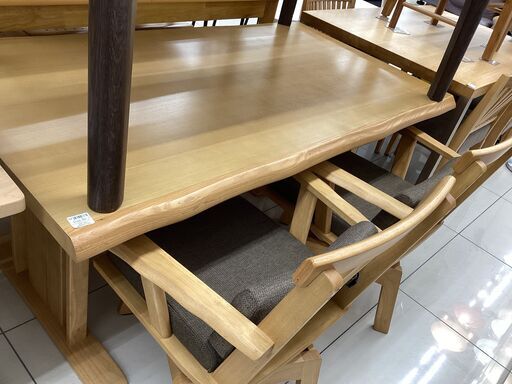 ベンチダイニング 4点セット　サザナミ　ニトリ　使用感有