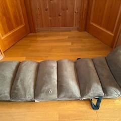 座椅子 フロアチェアの画像