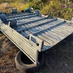 タウンエーストラック荷台（グランマックス） 新車取り外し 物置や資材置きにもの画像