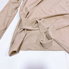 サイドリボン付き　シアートップスの画像