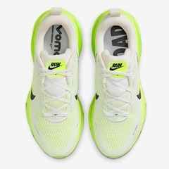 NIKE  ボメロ18 23,5cmウィメンズ　ロード　ランニングシューズの画像