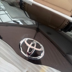 トヨタ 黒 ボンネット 200系　4型　純正の画像