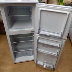 Abitelax 冷蔵庫 AR-131 2025年製 高年式の画像