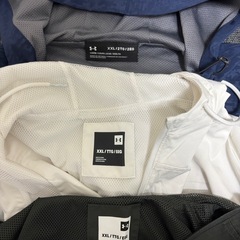 アンダーアーマー　サイズXXLウインドブレーカー
　三点セット の画像