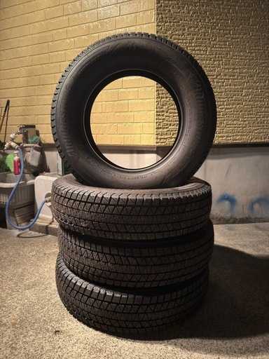 BLIZZAK DM-V3 175/80R16 24年製スタッドレス