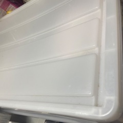 押し入れケース2個の画像