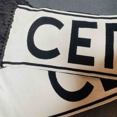 セリーヌ　CELINE ウールカシミアロゴマフラーの画像