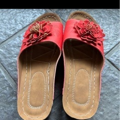 サンダル　赤　花　スリッパの画像