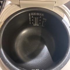 SHARP 炊飯器の画像