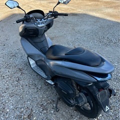 ホンダ PCX125 JF28 esp後期 リアボックス付き の画像