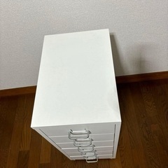 IKEA HELMER ヘルメル 引き出しユニット キャスター付きの画像