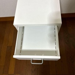 IKEA HELMER ヘルメル 引き出しユニット キャスター付きの画像