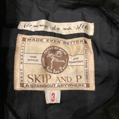 ブランド黒のコートＬサイズの画像