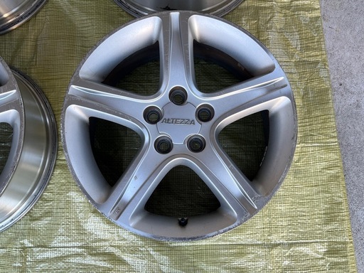 トヨタ　アルテッツァ　純正ホイール　4本セット

