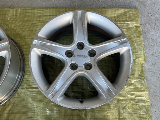 トヨタ　アルテッツァ　純正ホイール　4本セット
