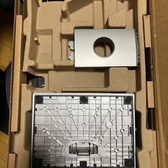 【Dell 21.5インチ液晶モニター SE2216H】スタンド・ケーブル付の画像