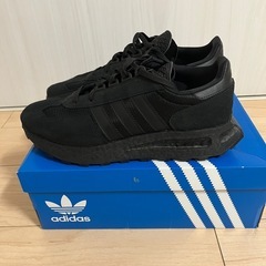 adidas RETROPY E5 ブラック 27.5スニーカーの画像