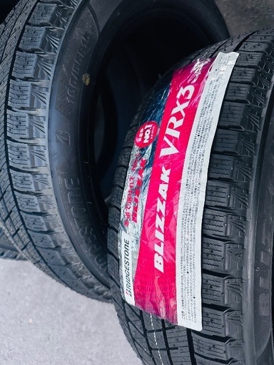 スタッドレスタイヤ売ります！