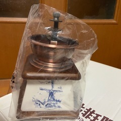 コーヒーミル&デミタスセットの画像