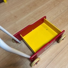 BRIO 手押し車の画像