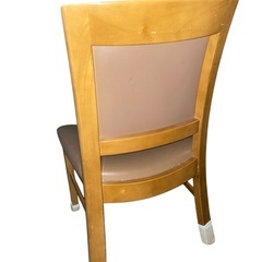 木製ダイニングテーブル 4脚付きの画像