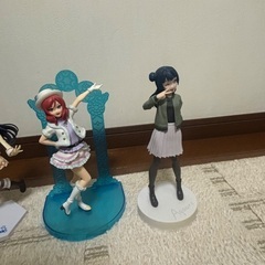 アニメのフィギアの画像