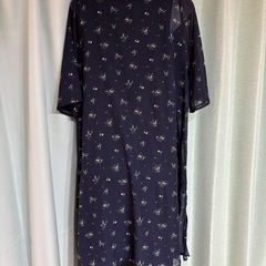 GLACIER ネイビーシースルー花柄チュニック Mサイズ☆の画像