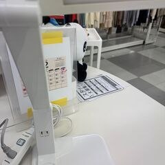 ★リユースのサカイ千葉中央店★  卓上LEDライト  クリーニング済み TC5564の画像