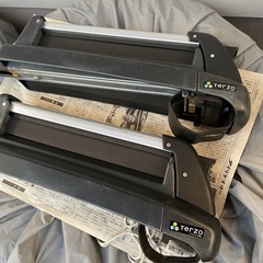 terzo スキー・スノーキャリア 2本セット
の画像