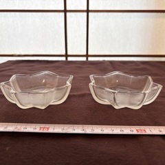 ガラス製　小鉢　もみじ型　小皿の画像