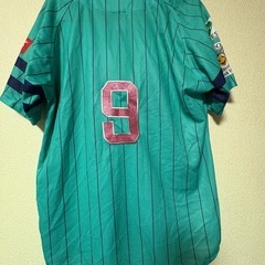 ソフトバンクホークスユニホーム柳田選手背番号付きの画像