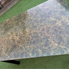 大理石柄調
ダイニングテーブルの画像