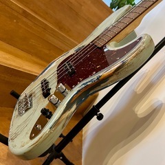 ミントグリーン レリック仕様ジャズベースの画像