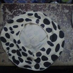 グランドニュース　ベレー帽の画像