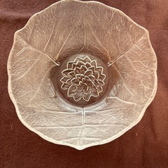 ガラス製　花柄　深鉢　4個まとめの画像