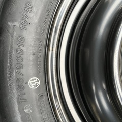 未使用Rav4 Adventure純正スペアタイヤの画像