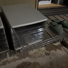 引き出し収納書類の画像