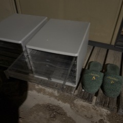 引き出し収納書類の画像